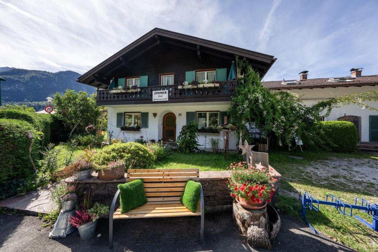 Gaestehaus Doering Mittenwald Buitenkant foto