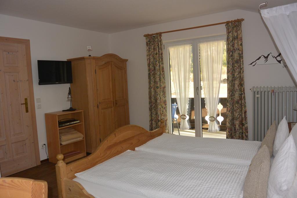 Gaestehaus Doering Mittenwald Buitenkant foto